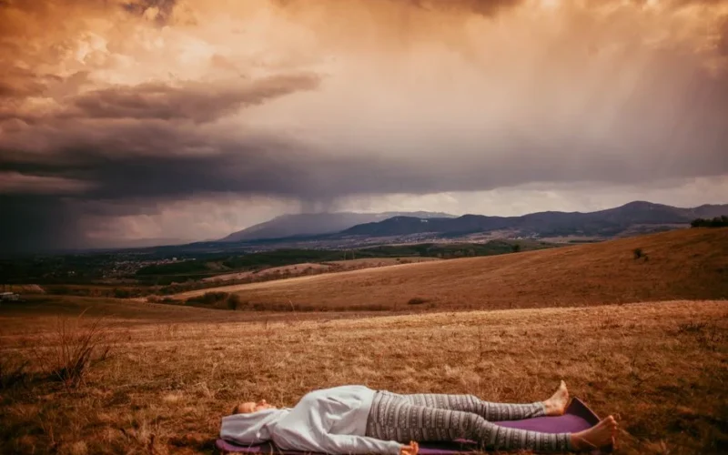 Digital Detox w Weekend: 5 Kroków do Odzyskania Spokoju i Lepszego Samopoczucia