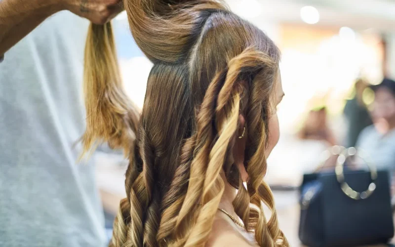 fryzjer, włosy, farba, fundacja, pielęgnacja, kobieta, moda, piękna, portret, salon, ludzie, piękne, młodzież, dziewczynka, osoba, człowiek, blond
