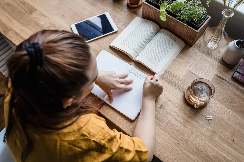 Journaling: 7 Praktycznych Pomysłów, Które Odmienią Twoje Życie