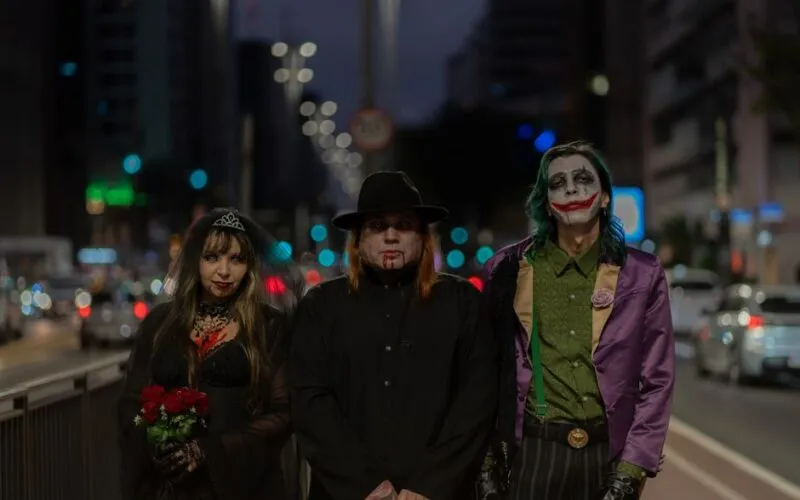 Jak Zrobić Makijaż Diablicy? Kompletny Poradnik Krok Po Kroku na Halloween
