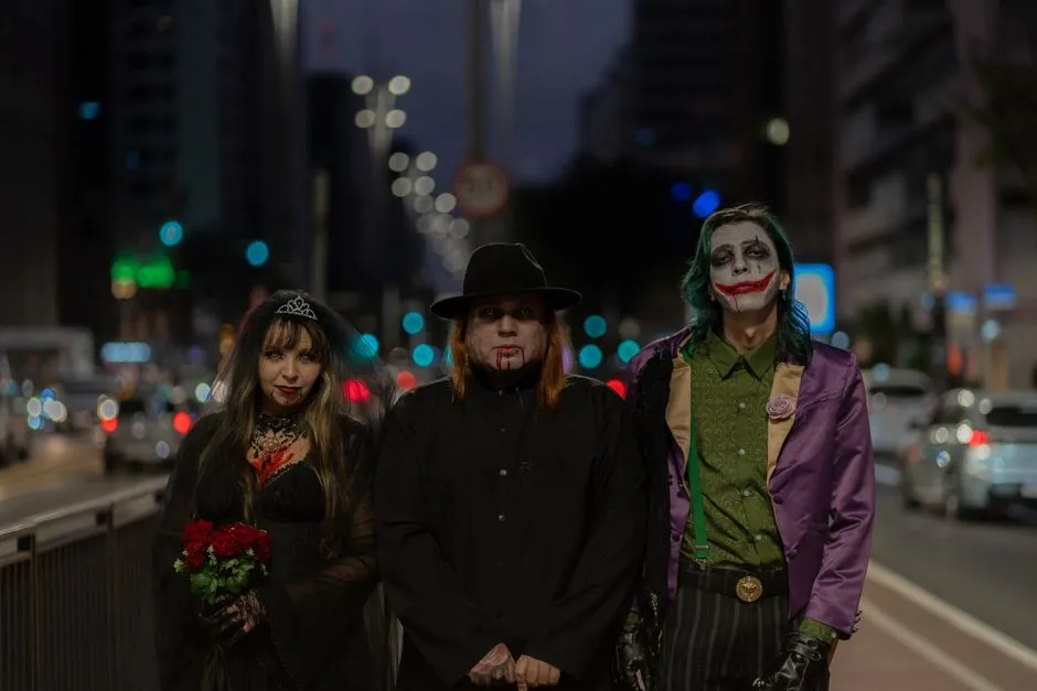 Jak Zrobić Makijaż Diablicy? Kompletny Poradnik Krok Po Kroku na Halloween