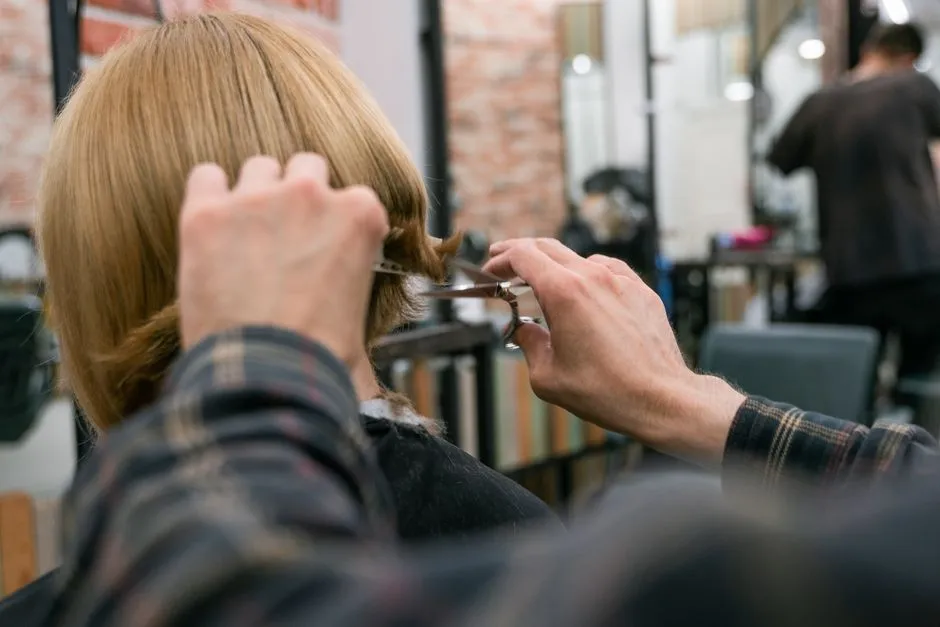 Blond Bob do Ramion: 10 Najmodniejszych Inspiracji na 2026 Rok