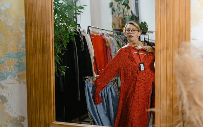 Sukienka idealna do sylwetki w 2026 - triki i wskazówki