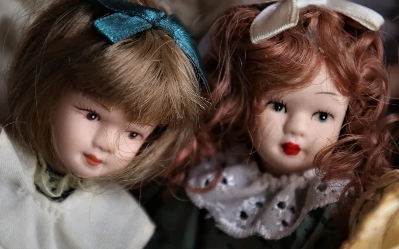 retro, lalki porcelanowe, buzia, dwa, ona, włosy, uroda, lalka, loki, styl, dziewczyny, fryzurę, oczy, spojrzenie, modelu, nostalgia, baby doll
