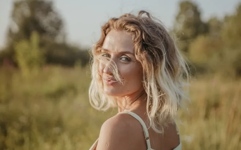 Ombre Blond do Ramion: 5 Sekretów Idealnego Efektu i Trwałego Koloru